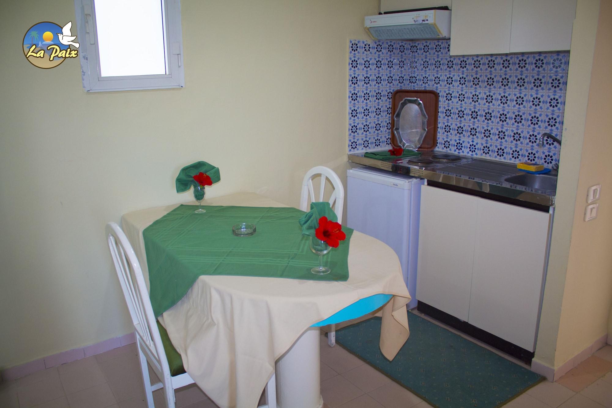 Aparthotel La Paix 2*